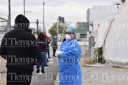 El IMSS pone en marcha hospital móvil para muestreo COVID-19 en Monclova