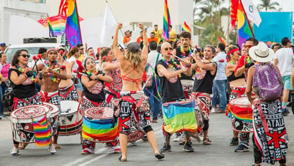 Triunfa Zipolite en 3 categorías de los premios LGBT+ Travel Awards