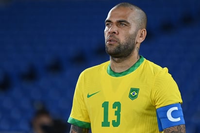 Daniel Alves asegura que compromiso con selección los obliga a dar lo mejor