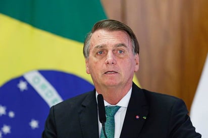 Bolsonaro sobrevuela zonas afectadas por lluvias torrenciales en Sao Paulo