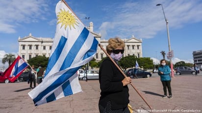 En Paraguay 45 de cada 100 personas testeadas da positivo por COVID