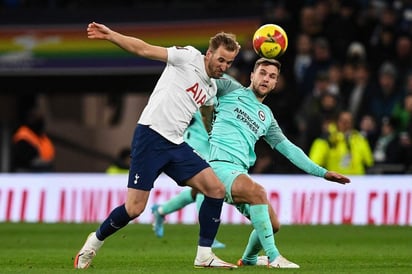 Kane marca el paso hacia los octavos de final