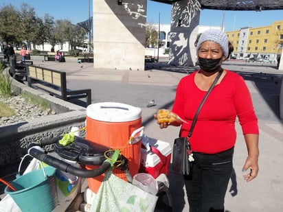 El champurrado calientito se vende bien en la Zona Centro de Monclova