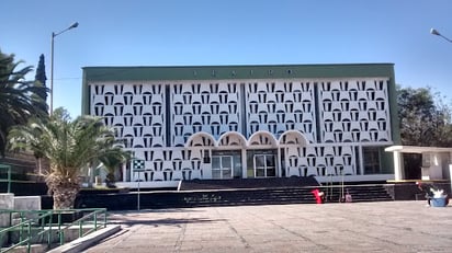 Teatro del IMSS en Monclova es sede permanente para vacunas contra COVID-19