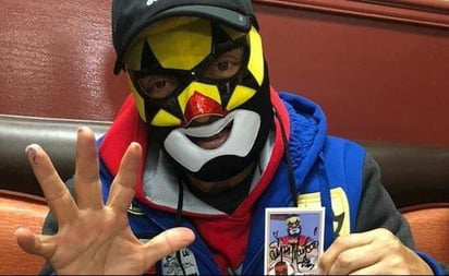 Muere Súper Muñeco; legendario luchador mexicano