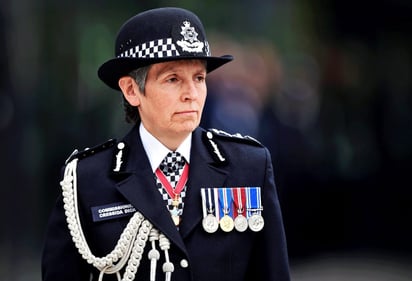 Jefa de Scotland Yard rechaza dimitir pese a la mala conducta de sus agentes