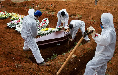 Brasil supera los 27 millones de positivos, mientras promedio de muertes sube