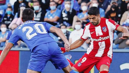 Atlético y Getafe igualan al descanso en un festival de errores