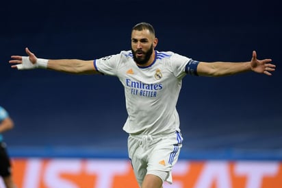 Benzema, titular y capitán del Real Madrid; Neymar empieza en el banquillo