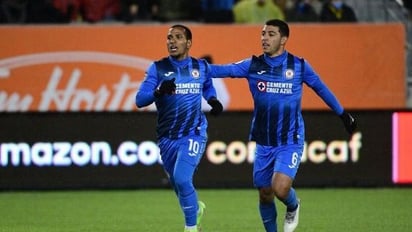 Cruz Azul consigue ventaja con gol de Rómulo Otero