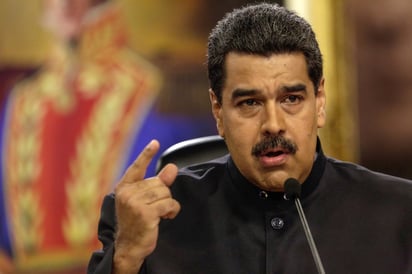 Una veintena de economistas piden a Nicolas Maduro publicar el presupuesto nacional