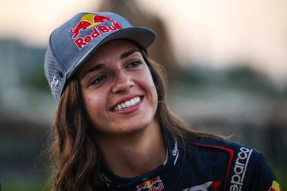 Cristina Gutiérrez y Loeb, los mejores en los libres del Desert XPrix