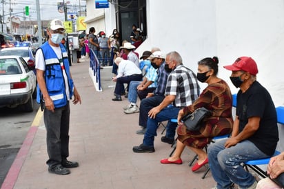 Adultos mayores al cobrar su pensión son 'blanco' de robo