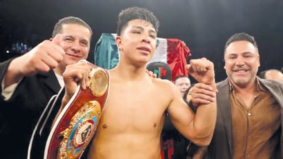 El Tijuanense acabó en tres rounds a D'Mitrius Ballard.