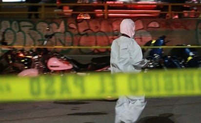 Asesinan a joven frente a un antro en colonia de SLP