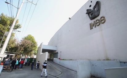 IMSS suspende permisos COVID-19 ante disminución de contagios