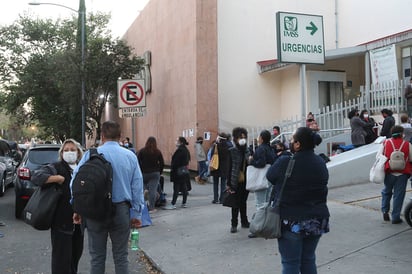 IMSS suspende permisos COVID ante disminución de contagios