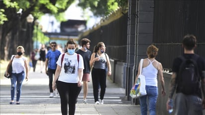 Argentina notifica 16,950 nuevos casos y 167 muertes por la COVID-19