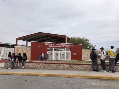 En Monclova bachilleres privados se cambian a públicos