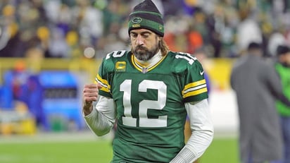 Packers nunca prometieron un canje a Aaron Rodgers, revela gerente general