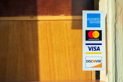 Visa y Mastercard suspenden su uso en Rusia por el conflicto armado en Ucrania