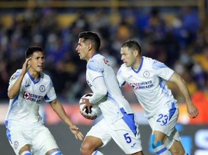 Cruz Azul empató ante Tigres con gol agónico de Nacho Rivero 