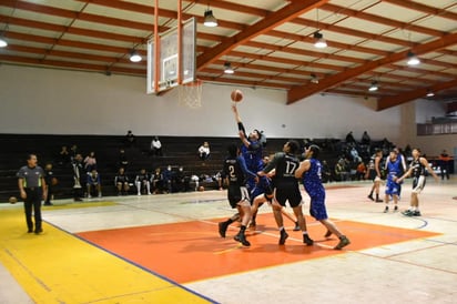 Hoy tendrán torneo de basquetbol en el 'Milo' Martínez de Monclova 