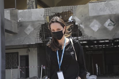 Angelina Jolie visita el Yemen en apoyo a la paz y a millones de desplazados