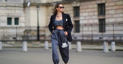 Stilettos y pantalones anchos en tendencia