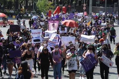 Día Internacional de la Mujer: ¿Debes felicitar a las mujeres el 8M?