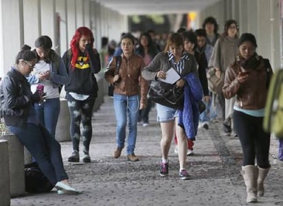 Solo el 1 % de universitarios logra tener empleo durante su carrera