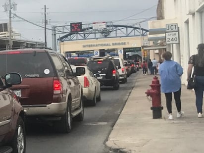 Largas filas se pronostican para cruzar de Eagle Pass a Piedras Negras por Spring Break