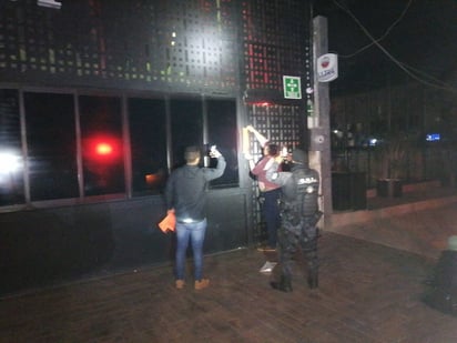 Bar es clausurado en la zona Centro de Torreón