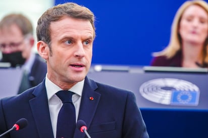 Macron dice que volverá a hablar con Putin 'para evitar lo peor'