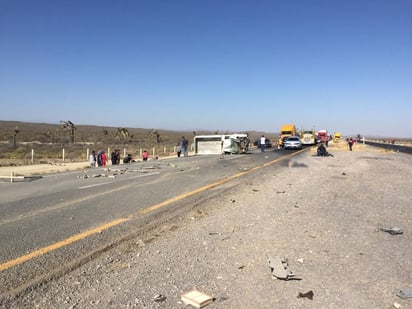 Volcadura dejó un deceso y cinco lesionados en carretera