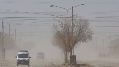 Los vientos fuertes causan daños a cableado eléctrico en la ciudad de Frontera