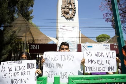 Inicia diálogo nacional con protestas por crímenes contra periodistas