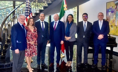 Ken Salazar, embajador de EU, recibe a dirigencia nacional del PAN