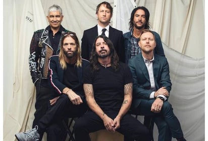 foo fighters cancela su gira tras muerte de hawkins