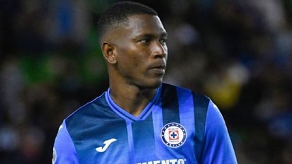 Fuentes: Bryan Angulo no seguirá con Cruz Azul; será refuerzo del Santos de Brasil