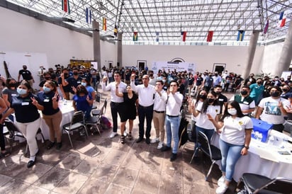 EL GOBIERNO DE MONCLOVA ESCUCHA Y ES INCLUYENTE CON LA JUVENTUD. 