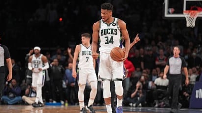 Giannis Antetokounmpo, máximo anotador en la historia de Bucks