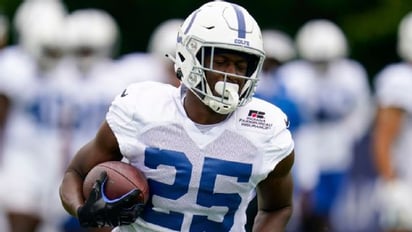 Fuentes: Marlon Mack firmó con los Houston Texans