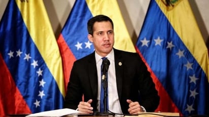 Guaidó felicita a Rodrigo Chaves tras ser elegido presidente de Costa Rica