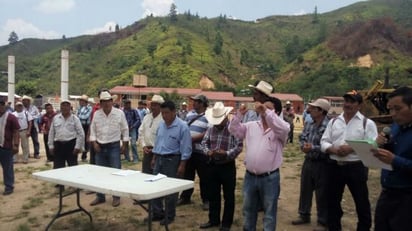 Retienen a 3 campesinos en ejido de Oaxaca invadido por Chiapas