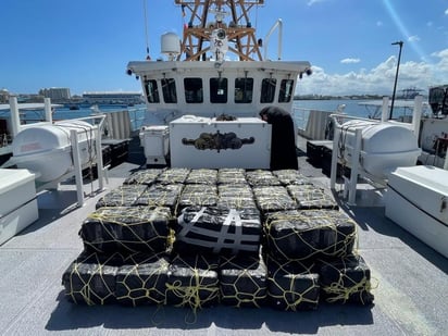 La Guardia Costera incauta 1.000 kilogramos de cocaína cerca de Puerto Rico