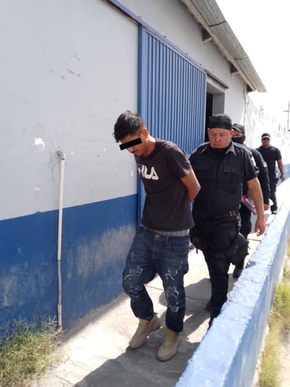 Policía detiene a ladrón en la colonia Barrera