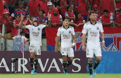 1-2. Los argentinos Lucero y Solari amargan el debut del Fortaleza