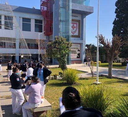 Alumnas de Cruz Roja son atemorizadas por hombres exhibicionistas 