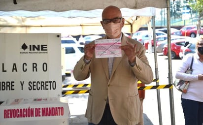 Líder del MC anula su voto; esto es pantomima